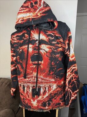 Watson Caesars Palace Tapestry Hoodie Skull Graphic NWT $150 Retail